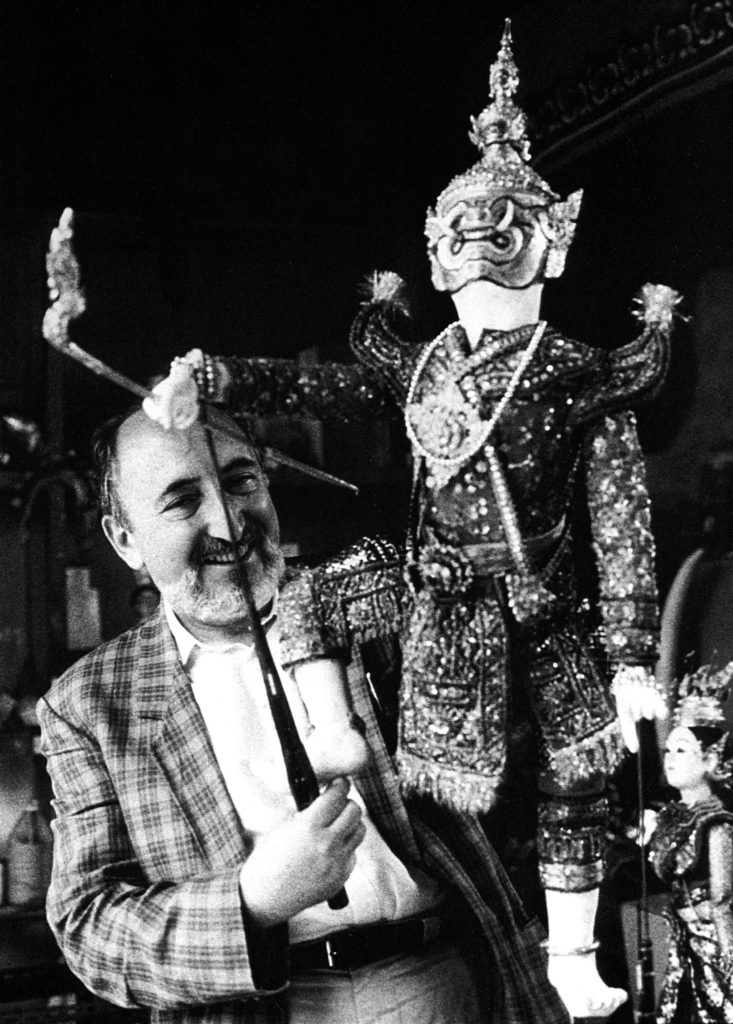 Pasqualino At A Puppeter’s Home In Bangkok (1990)